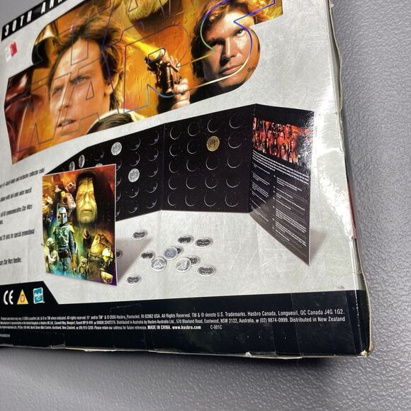 STAR WARS 30th Anniversary Coin Album w/ Darth Vader Exclusive Collectors Coin - Picture 10 of 10